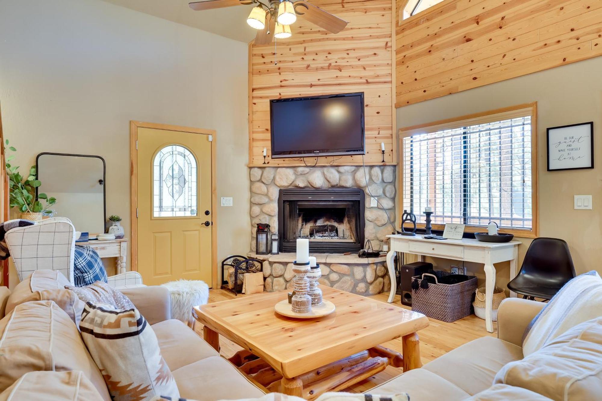 Dog-Friendly Nutrioso Cabin With Wraparound Porch! Exterior foto